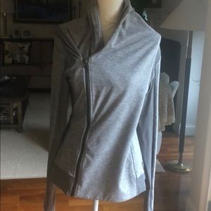 Lululemon grey zip sweatshirt